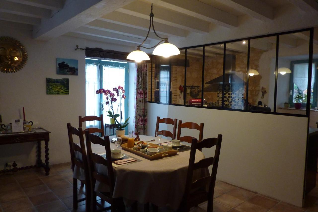 Chez Beatrice Et Gerard Panzió Saint-Leon-d'Issigeac Kültér fotó